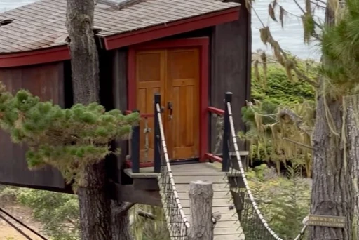 Would you stay in a tree house for weekend?
How about a yurt? Or a human nest? You can find all of these options and more in Big Sur.