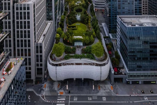 Once you've done and seen the basics in SF, a stroll through Sales Force Park will elevate the day a little more 🏙🌳
Have you been here?
It looks so futuristic 😍