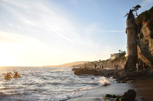 Discover the Enchanting Victoria Beach Pirate Tower in Laguna Beach! 🏰🌊