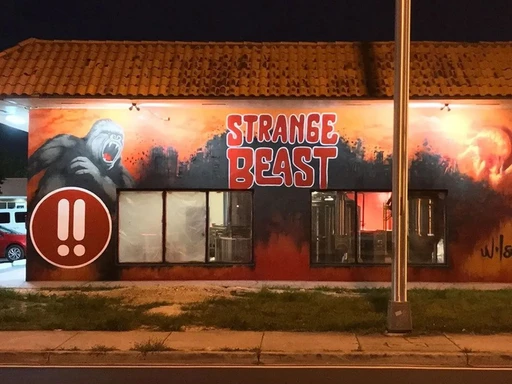 Sing the Night Away at Strange Beast in Miami! 🎤🍕🌙