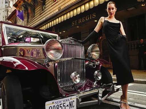 Experience the Magic of Nowaday Vintage Car Tours in NYC!