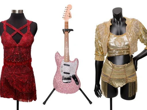 Discover Shakira's Iconic Outfits at The GRAMMY Museum Experience! 🎤🎸🌟