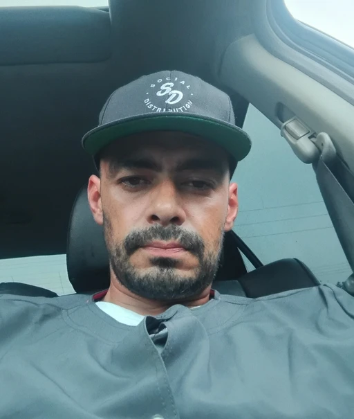 who wants to have some hot conversation?