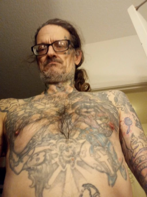 whell the last 6 girls I have met on line have scamed me four everything I had and now going to lose my job and my place to live cuz have no money  is that the. .ew way of dating  or am I just a sucker