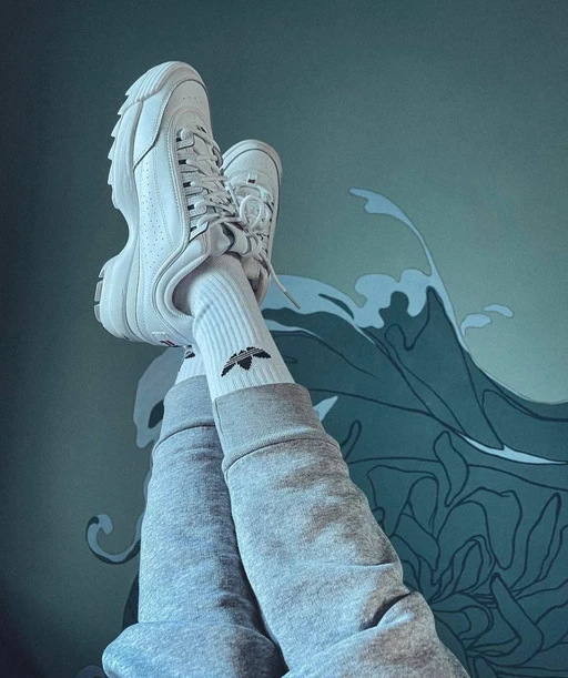Do u like my new sneakers?