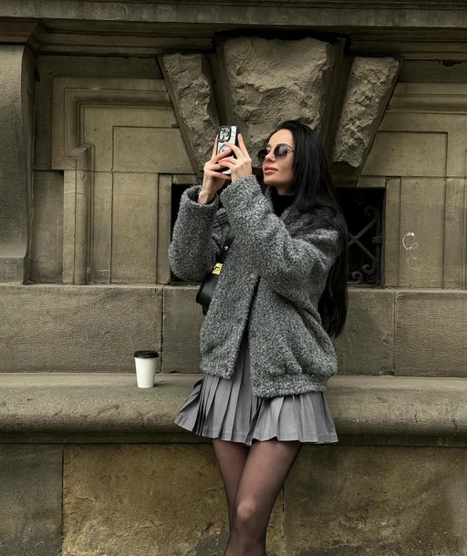 Do you like taking photos? My childhood dream was to become a photographer....