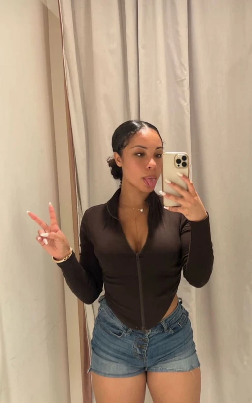 HMU 😍