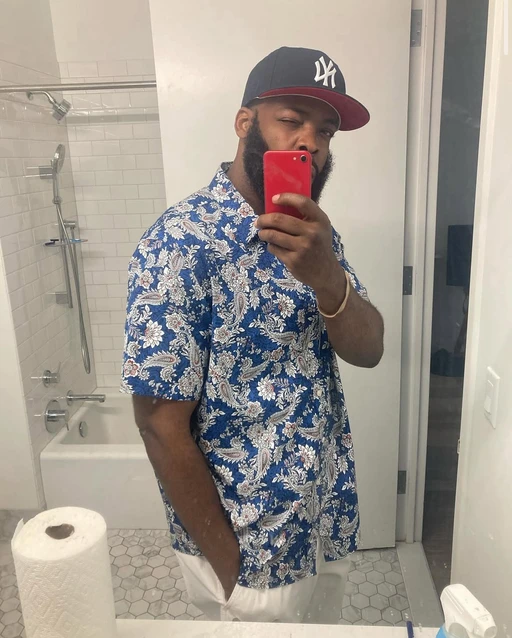 Papi makes it look so good 🤳🏾
