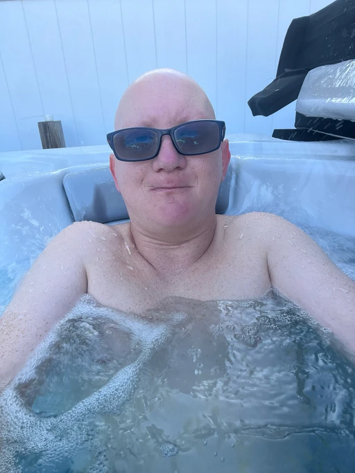 Hottub Lonely