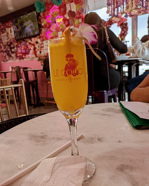 🍷🍊🤗