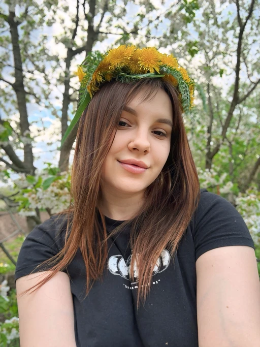 I wove a wreath of flowers 😇