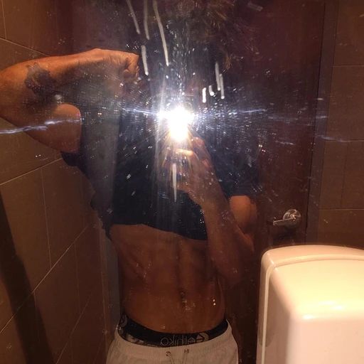 💪🏽