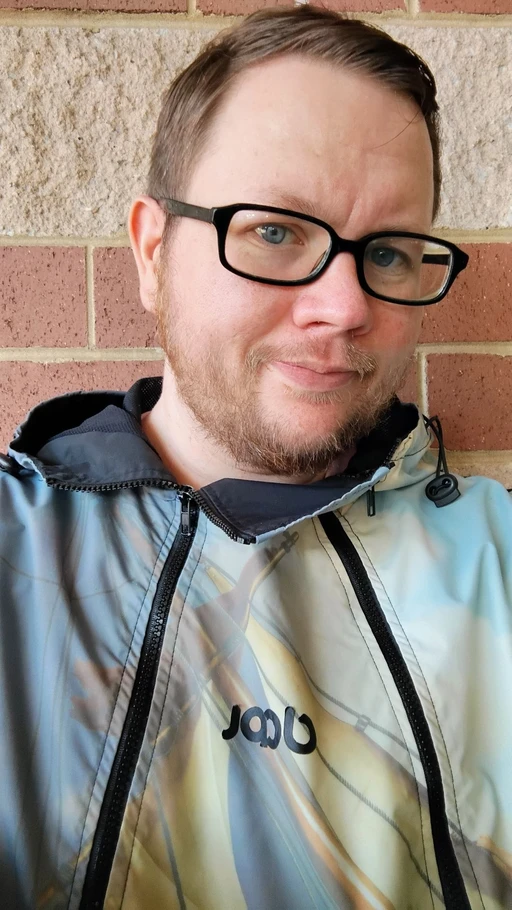 31 years old, looking to make friends that are into music, gaming, art, photography, animals, or anything tbh I am live over in North Brunswick but I'm hanging out Menlo right now if you would like to get to know each other I am a very loving, funny, and very energetic person who loves to be respectful but also loves to have fun 😊