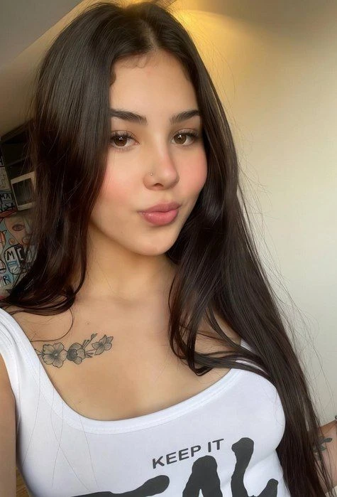 are you scrolling or searching... because i could be what you’re really looking for 😏