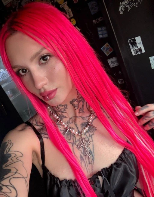 Bet you can’t last 10 seconds watching my new set. Wanna prove me wrong?