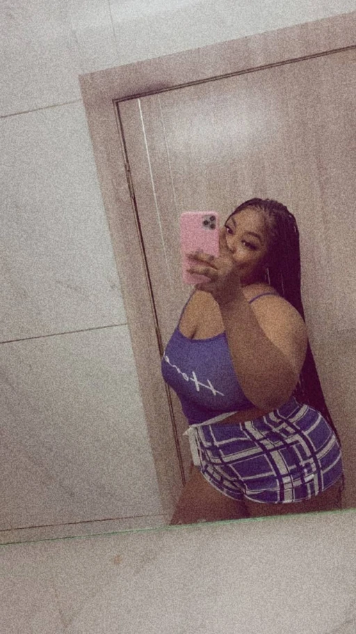 my mood when it's almost weekend 🫠