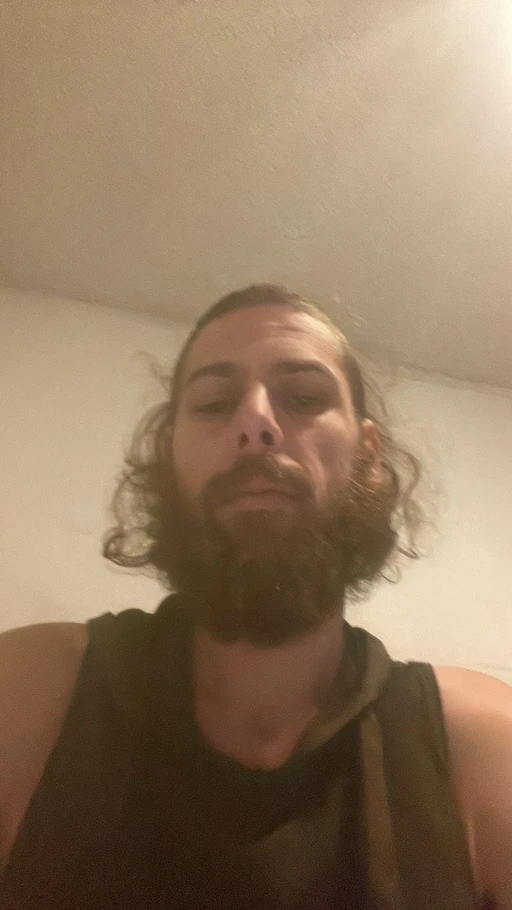 Hi