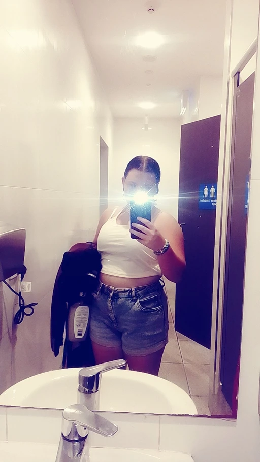 different top or different pants ?