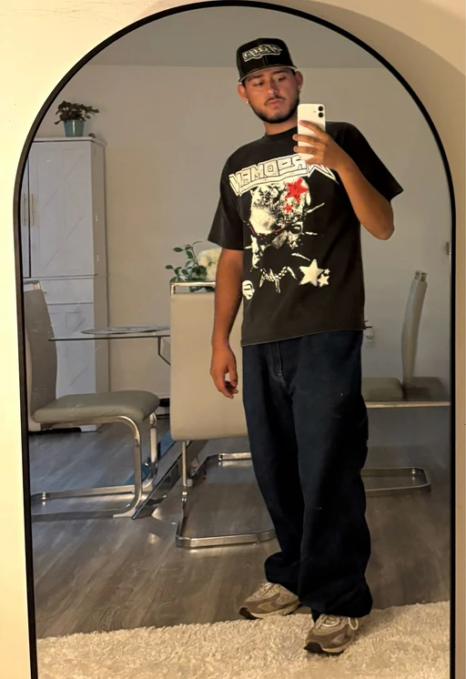 Hi