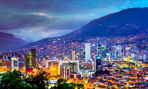 thinking about going to medellin, colombia in a few months need to clear my head ever since my father passed away and I think MedellΓn, colombia will be the right place just have to be careful I dont get drugged with Scopolamine AKA devils breath it is a huge problem there for tourists just have to be careful