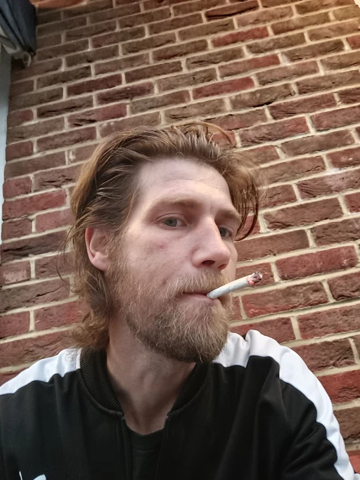 had a beard trim, hows it looking, I regret it immediately