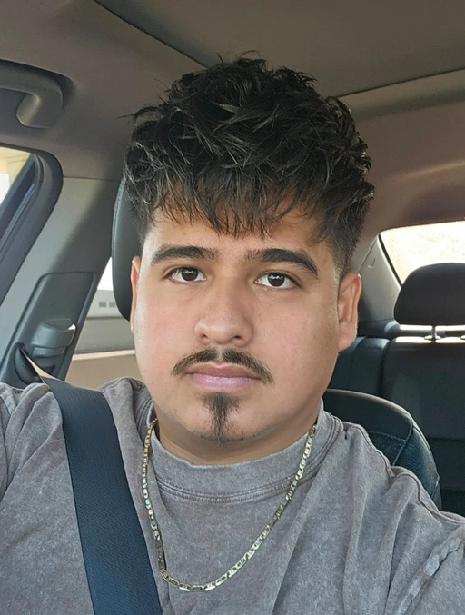 new here! are there any real people here?