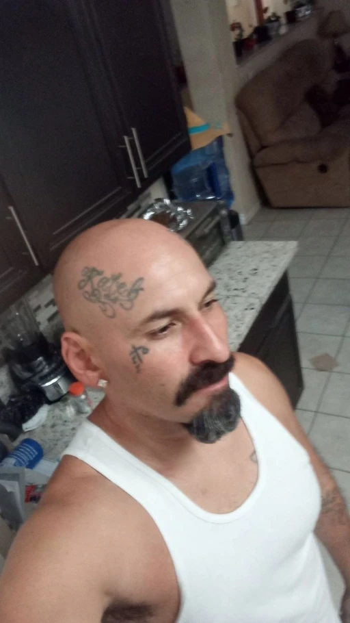 be my girlfriend today