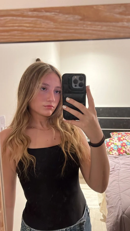 admit itβ¦ i distract you π