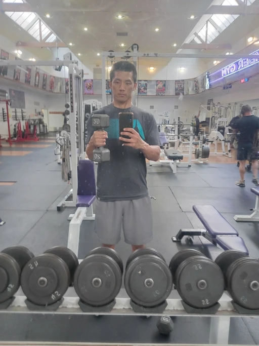 dumbbell curls on both arms, but take pic for showing the weight while I'm doing negative mode for this workout…