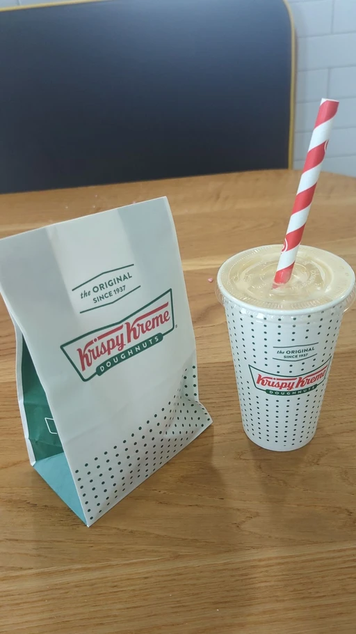 Nice cheap lunch for afternoon who wants to join me. I will pay if you had the same order one thickshake regular size and one glaze donut. Nice to have company??