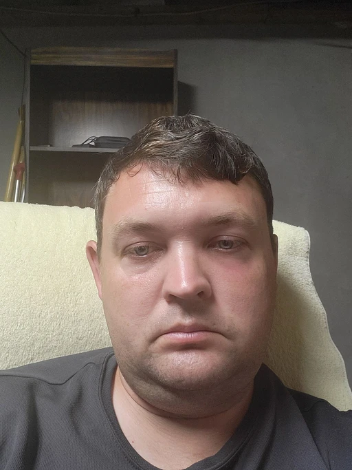 im looking for a girlfriend