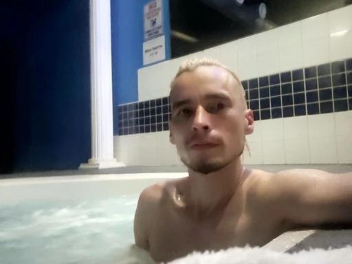 night I. the hot tub earlier
