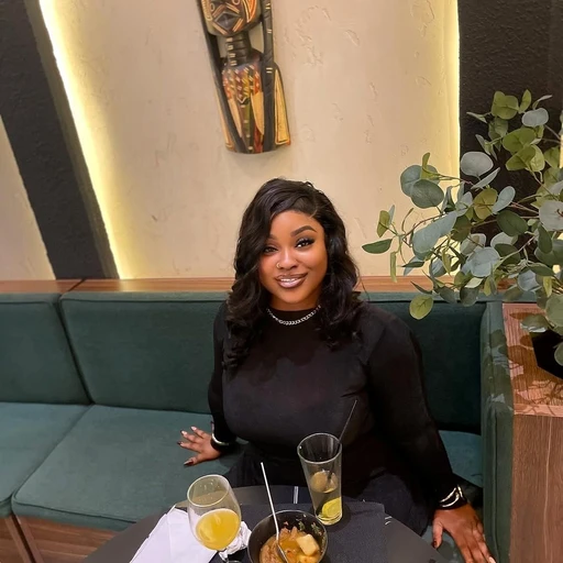 how's your weekend going 😍 , I want a man who can maintain this princess lol 🫠