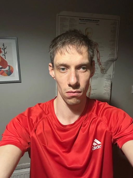 Hi I’m mark 32 single living in Manchester uk looking for women in the Stockport / Manchester area