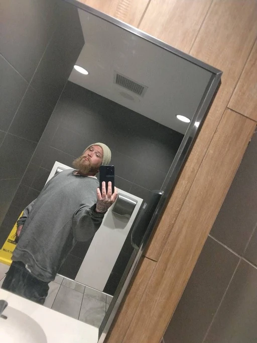 new here just trying to chat vibe and see what goes from there want to know more just comment