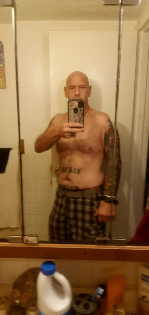 any Akron women looking for fun