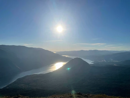 A fine photo from an enjoyable hike up and down Dog mountain. Approximately 2400 ft in elevation on a 4 mile trail up and down, totalling to 8 miles.