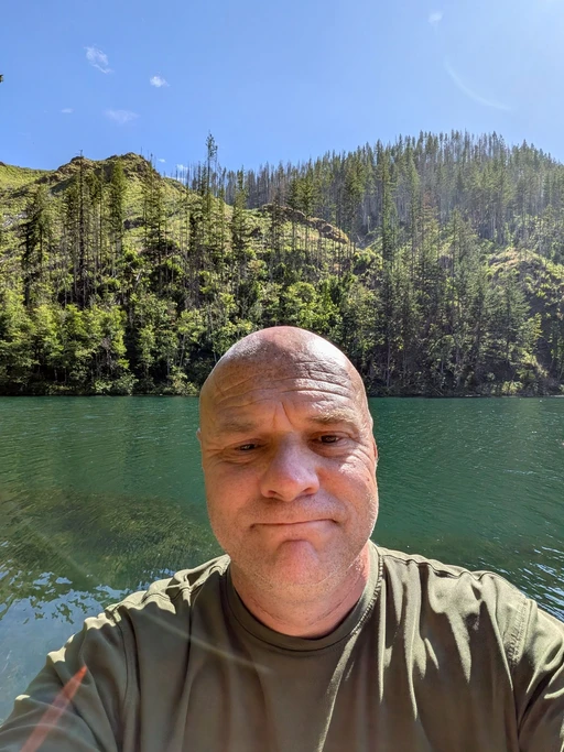 hi 48 looking meet new people in area