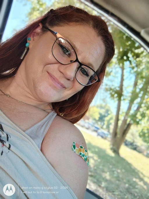 it's my birthday and I have been alone all day...I turn 39 years old today.  the bf is out of town and I am bored