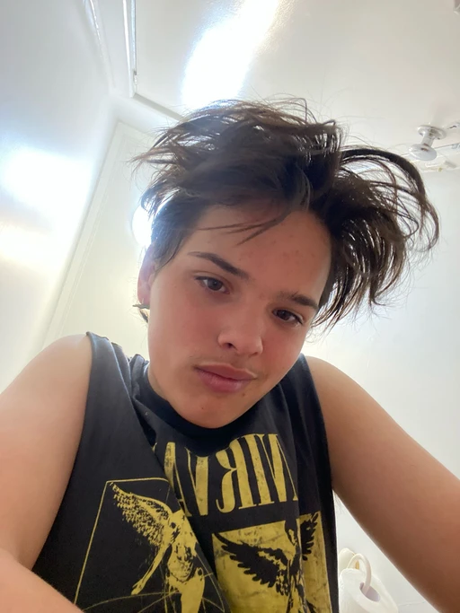 Looking for someone to send some 🌶️ pics w me