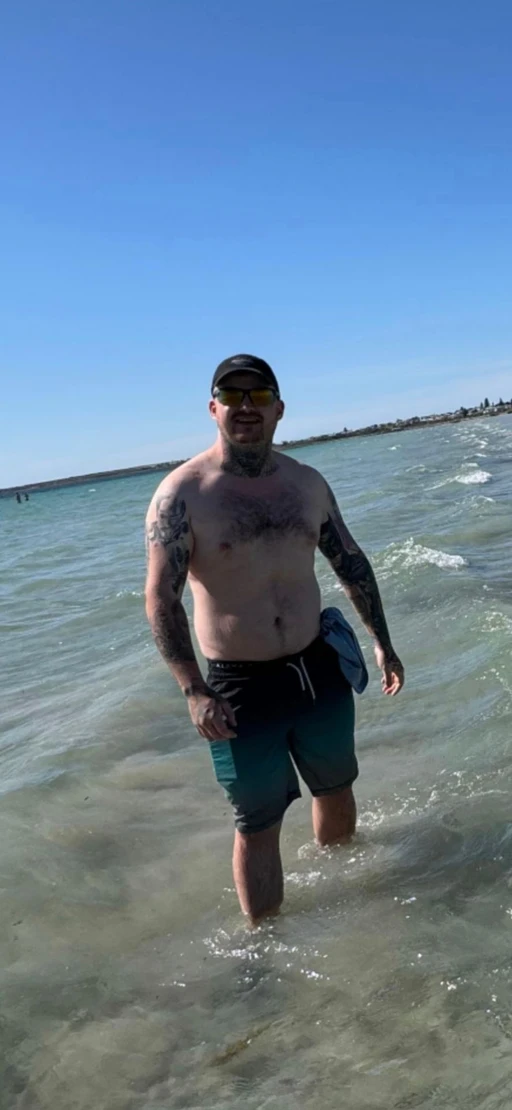 just me or is every person on this app in melbourne a bot..... crazy