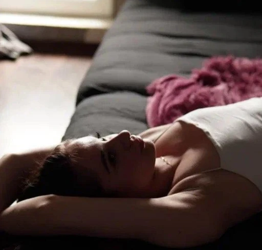 Today I'm in the mood for light hints and beautiful emotions — it seems like it could be something exciting.😏😘