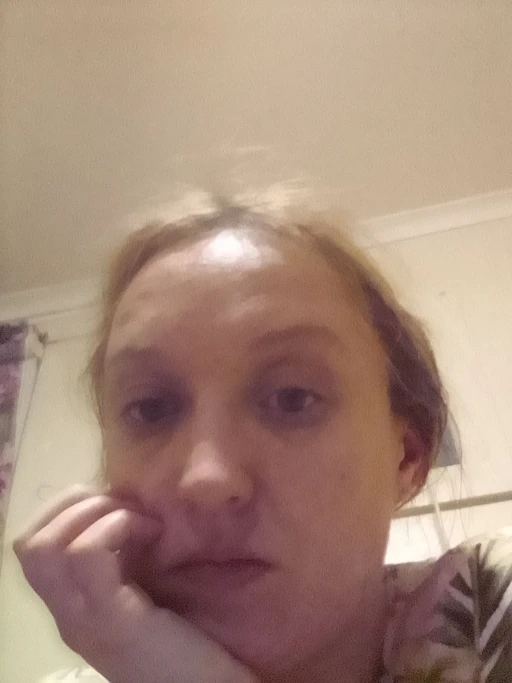 hi there I am 32 f Munno para