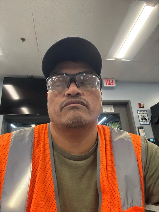 Any single ladies that are near Yakima Washington want to go on a date this weekend. After we can go shopping at Victoria secret.