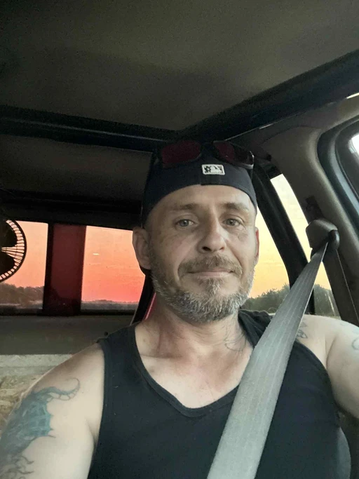 whos down to hang out in Alvarado Tx