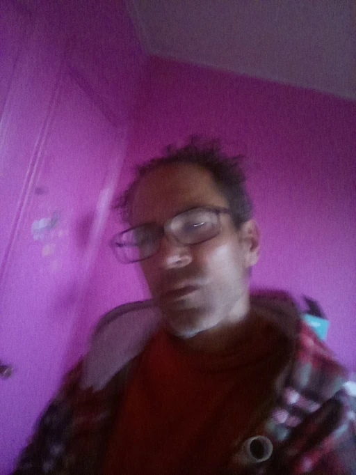 I'm new here Kingfessional 52 looking like 25 greatest father to ever live and hustling champion CEO of VMP