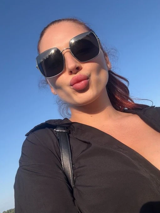 The sun, the wind, and me are the perfect combination ๐ซ