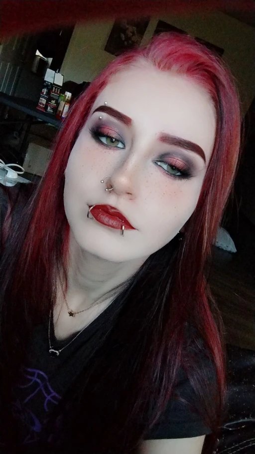 Boredddd what's everyone doing