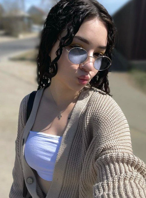 Looking at me, how would you like to spend time with me?🔥🤤