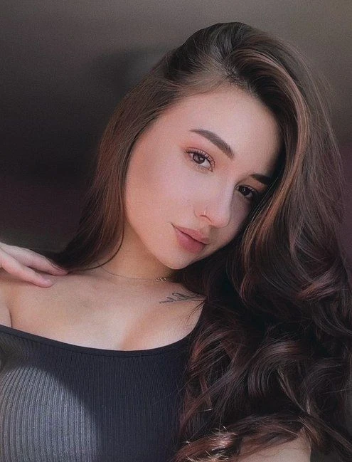 Looking at me, would you sin?
🔥🤤